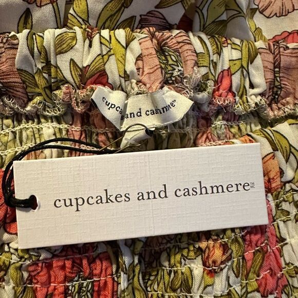 NEW Cupcakes & Cashmere Smocked Floral Mini Skirt – Women’s Small NWT - Picture 3 of 7